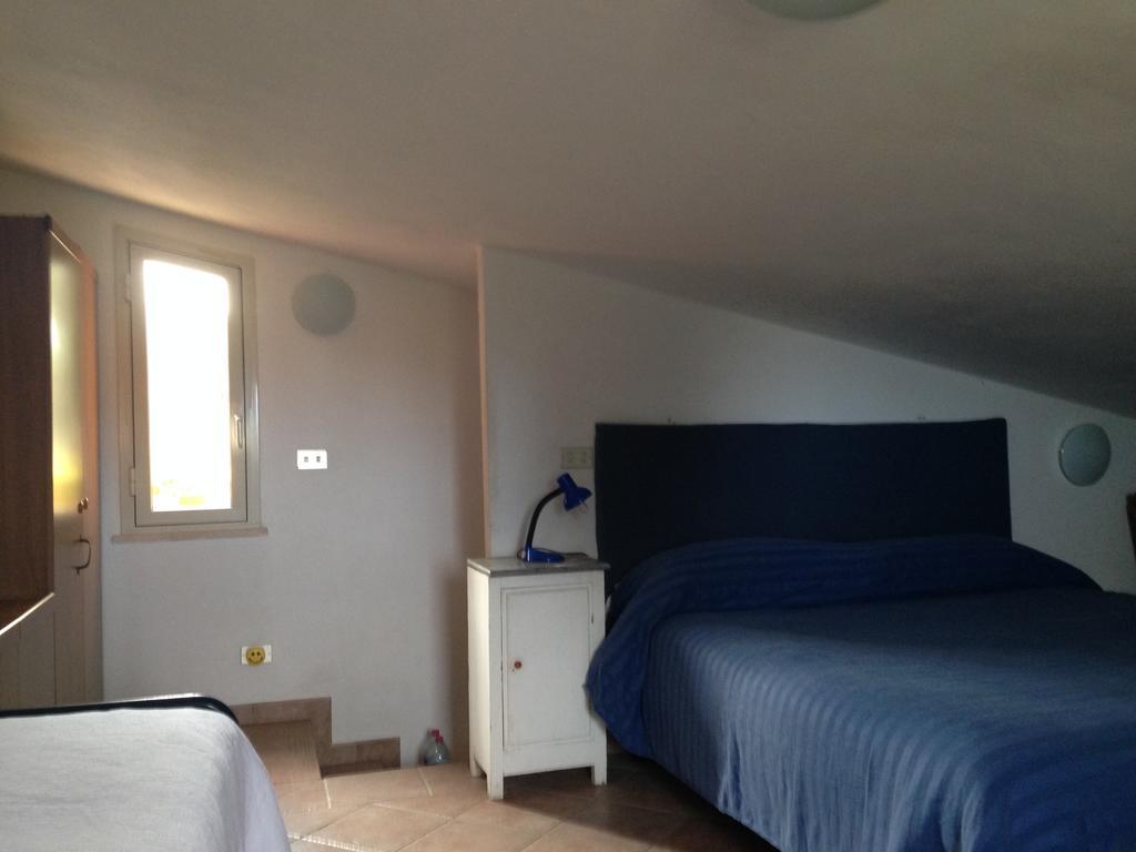 Vila Casa Delle Salinelle Lascari Pokoj fotografie